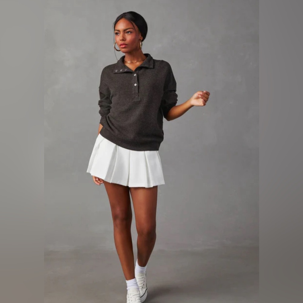 VICI Kinsleigh Collared Pullover Sweater, M